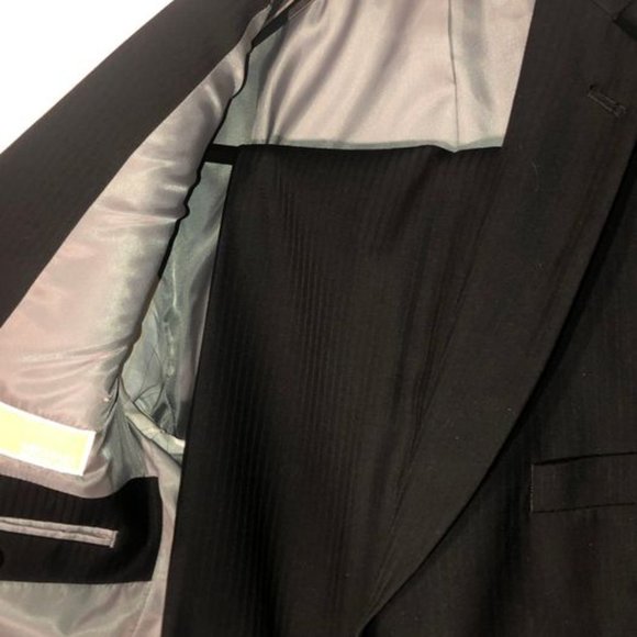 15 - MICHAEL KORS - BLACK SUIT - SIZE 18R - Picture 3 of 4